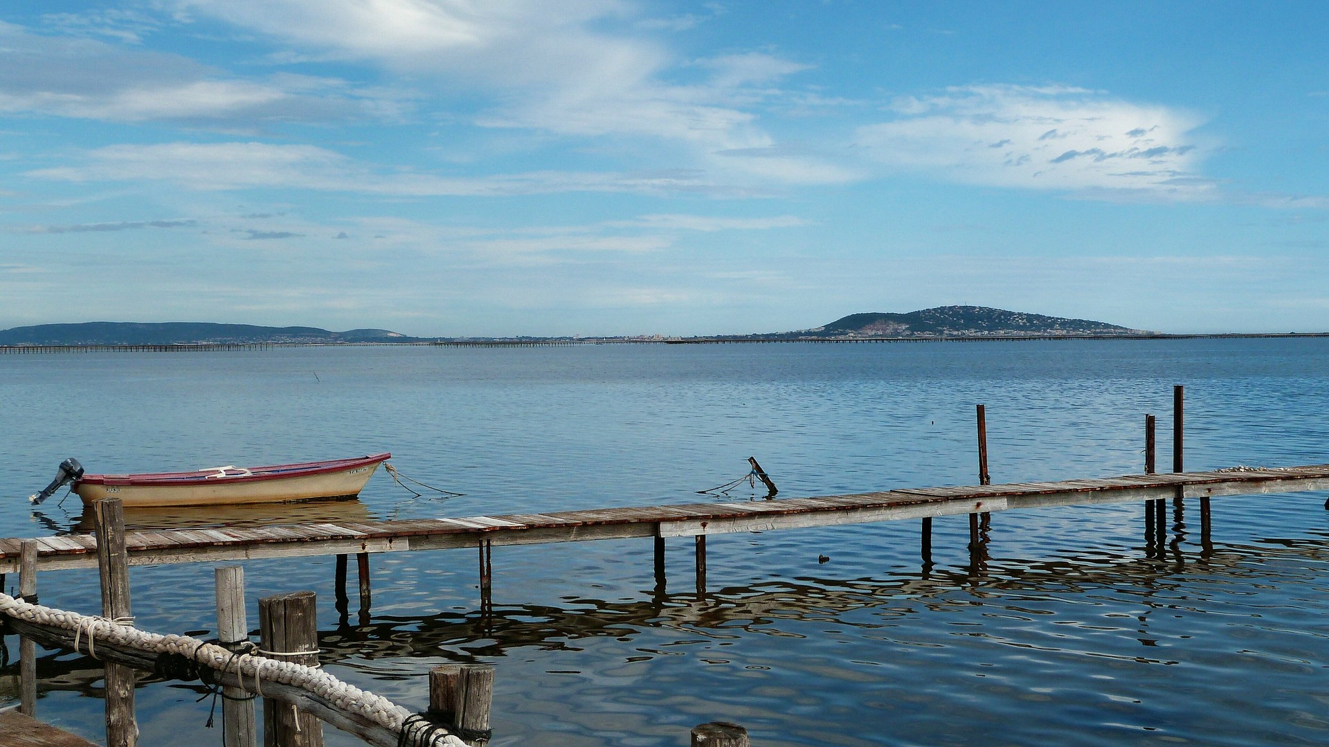 Au large Sète « l'île singulière »