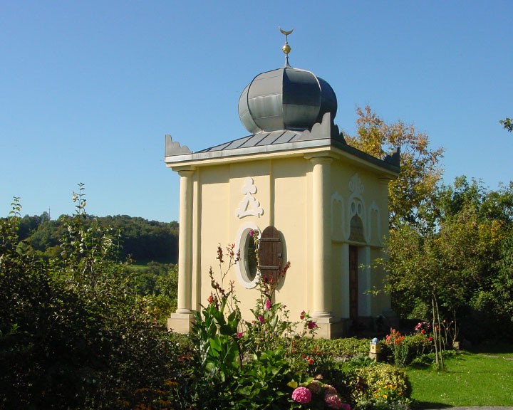 Blaues Häusel wird dieser Pavillion genannt