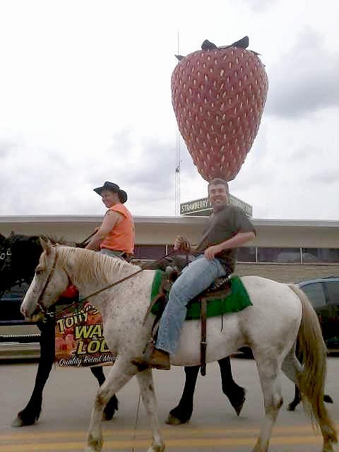 Strawberry Days Parade