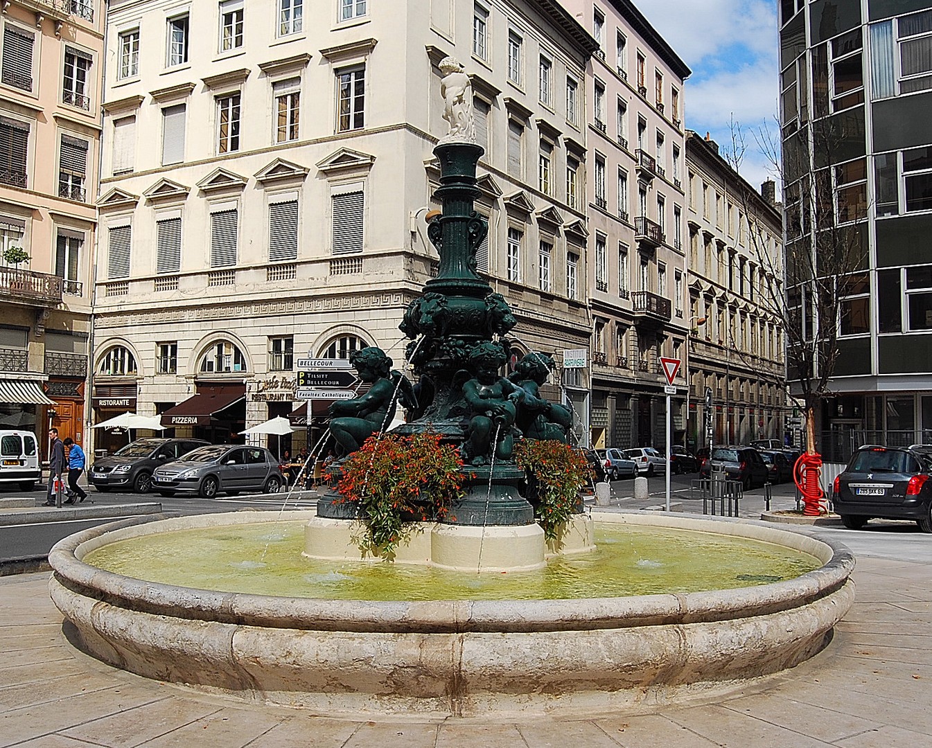 Fontaine.