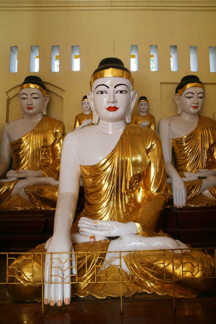 Buddha-Figuren II