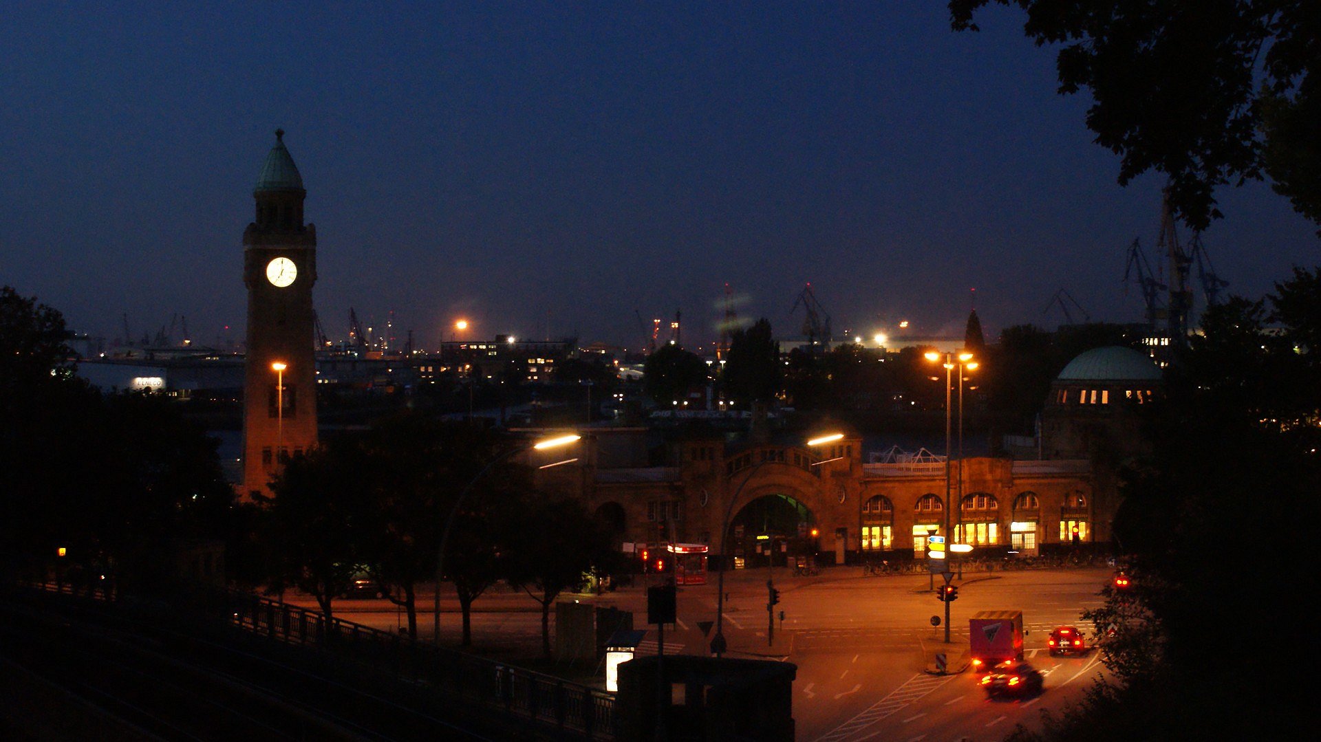 Hamburg in den Morgenstunden