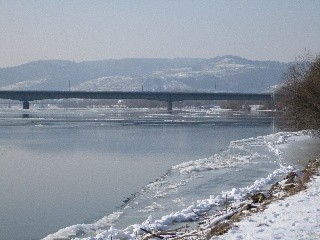 Donau - Winter 2012 - Eischollen