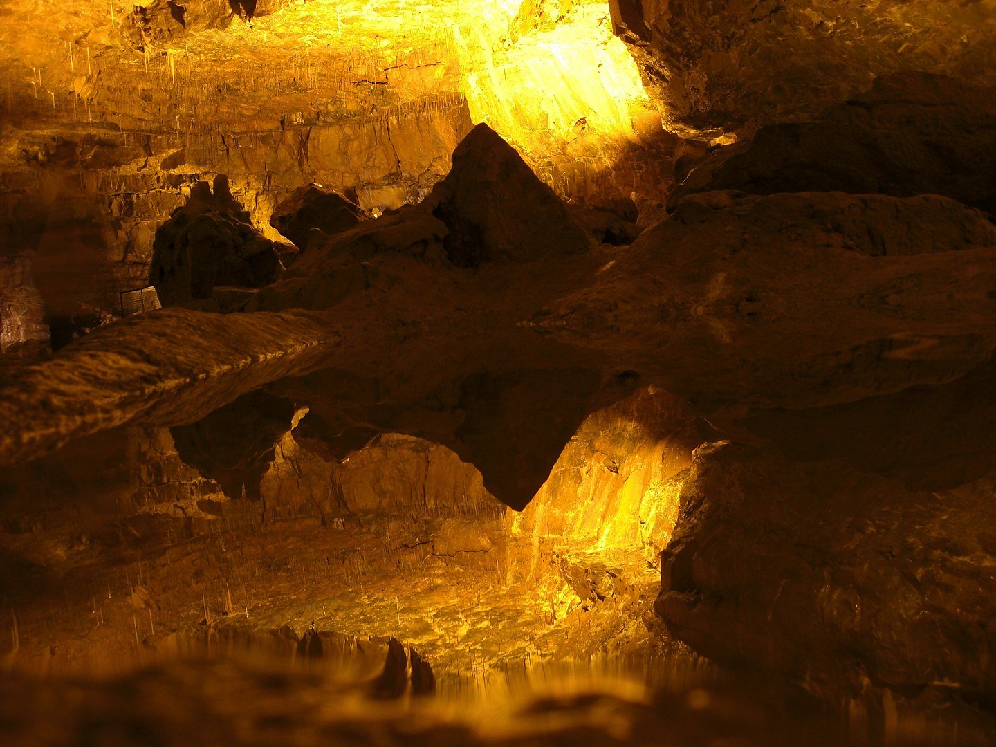 Höhle4