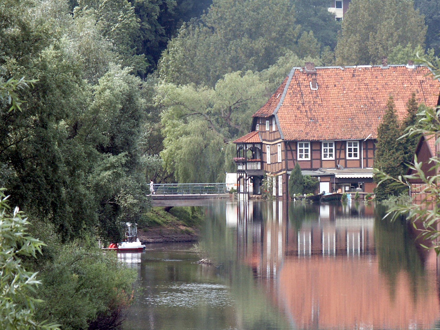 teilweise Hochwasser