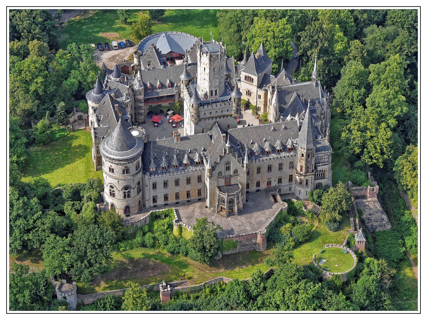 Schloss Marienburg