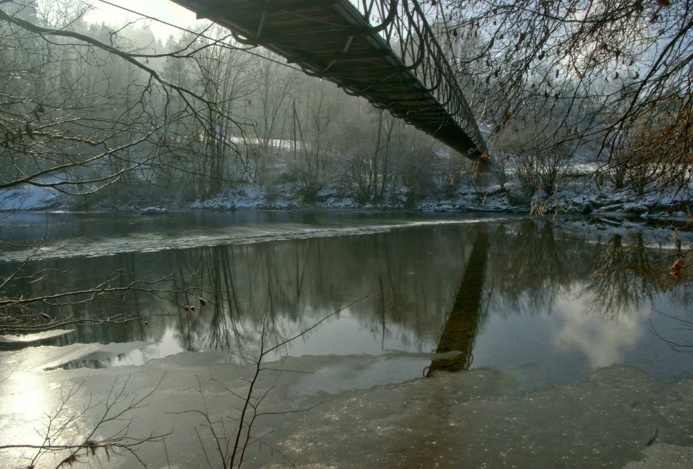 Unter der Brücke