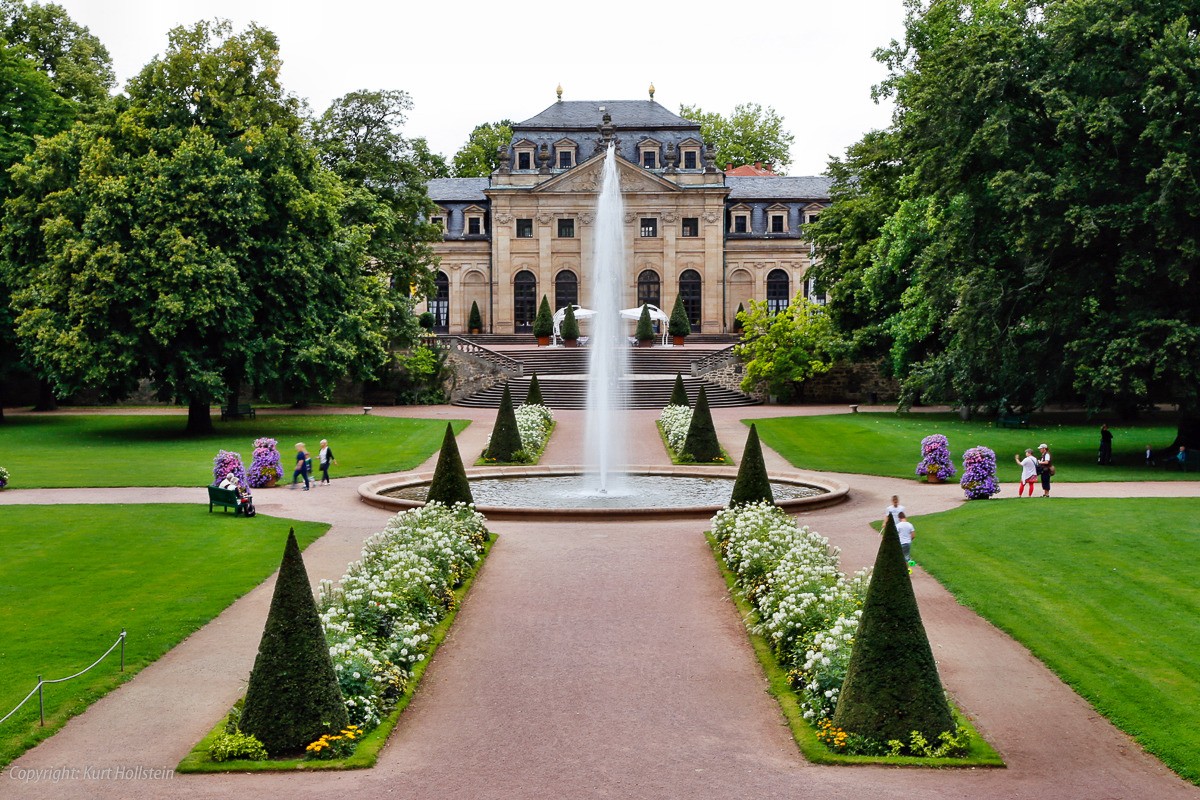 Fasanerie in Fulda mit Springbrunnen.