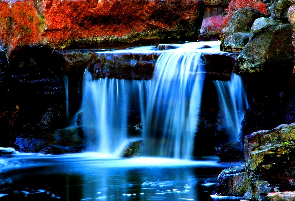 Wasserfall in der Fußgängerzone WOB