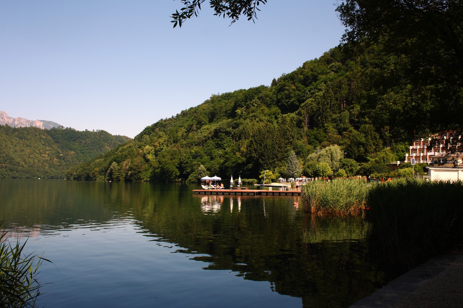 Frühstück auf dem See