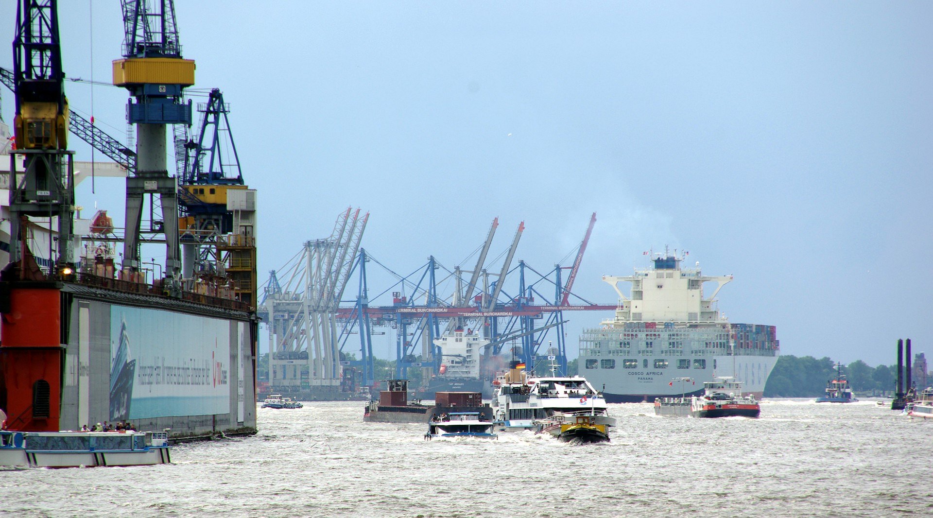 Die Elbe bei Hamburg