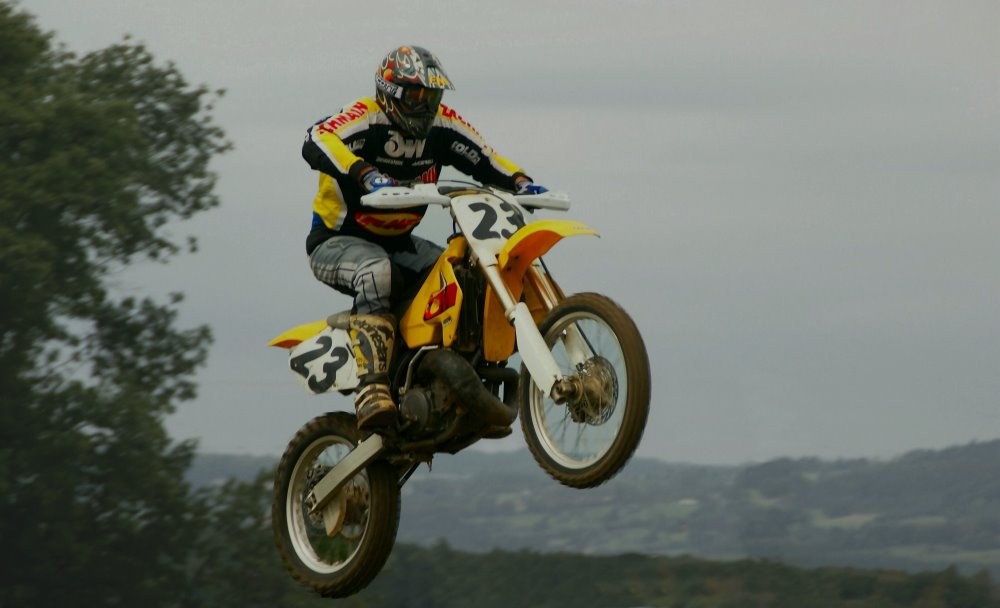 Moto-Cross