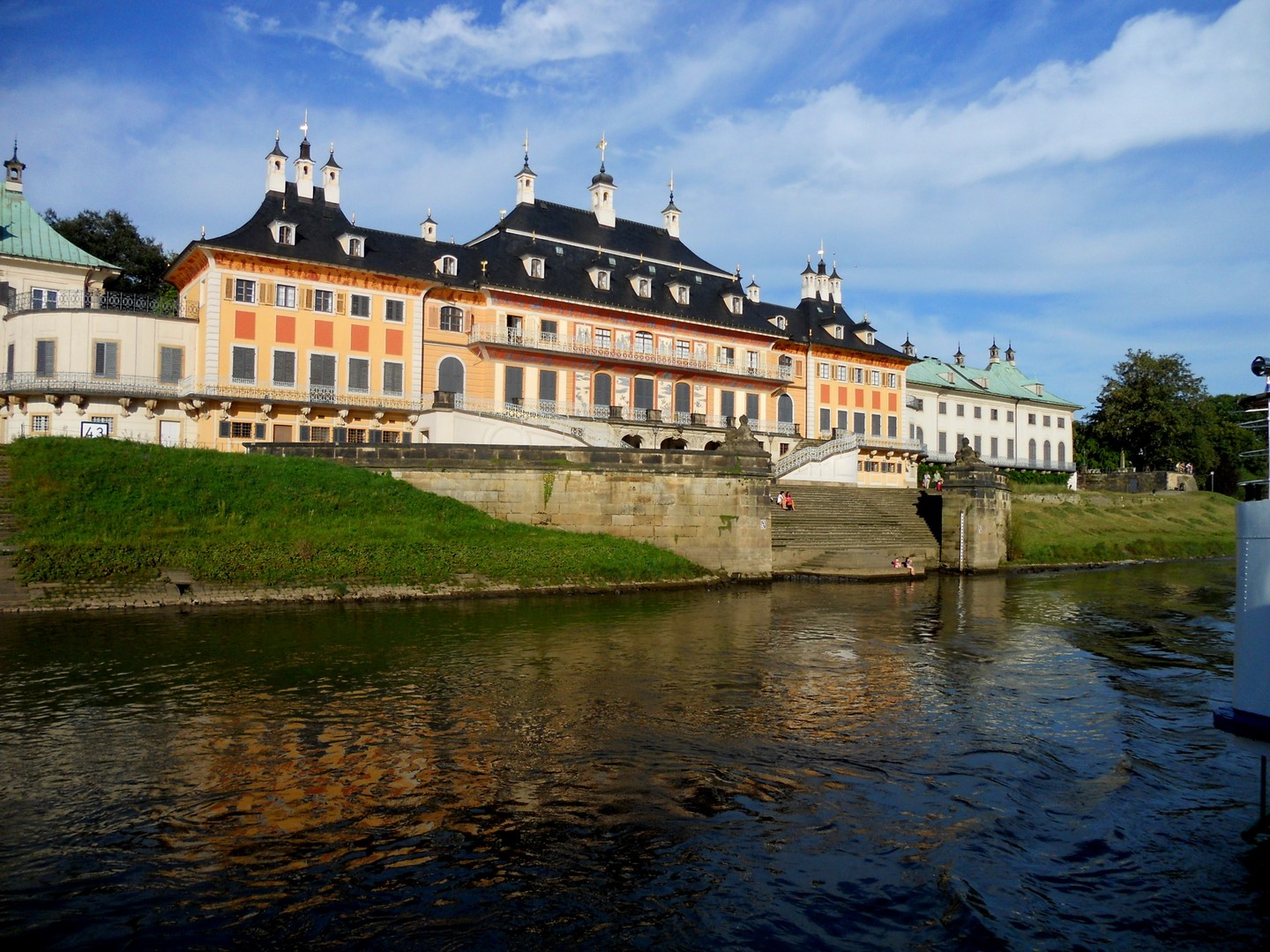 Schloß Pillnitz mit der Freitreppe