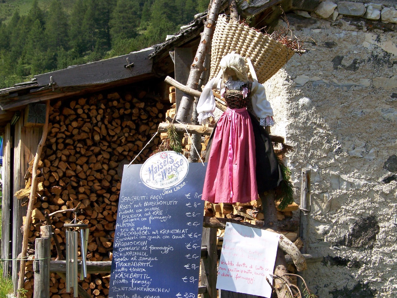 Speisekarte auf einer Alm